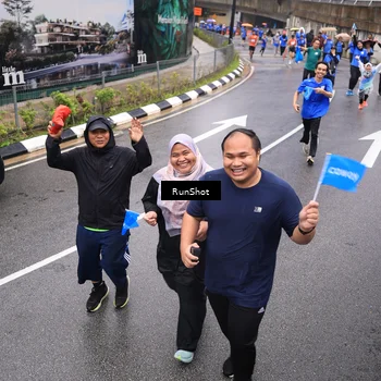 Runner Photo 7952284
