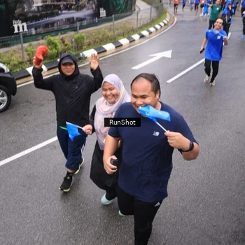 Runner Photo 7952285