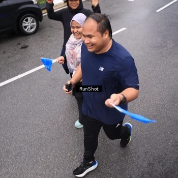Runner Photo 7952291