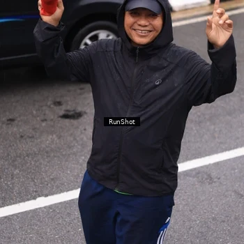 Runner Photo 7952304