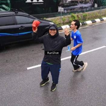 Runner Photo 7952309