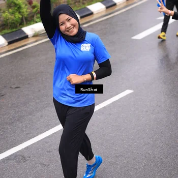 Runner Photo 7952359