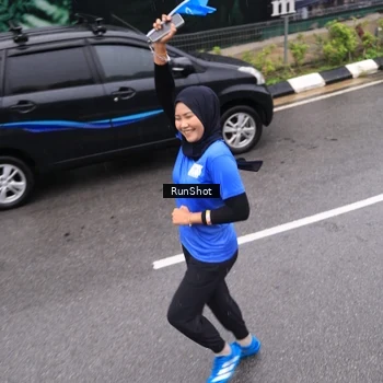 Runner Photo 7952370