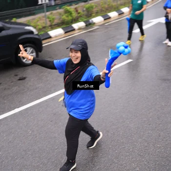 Runner Photo 7952393