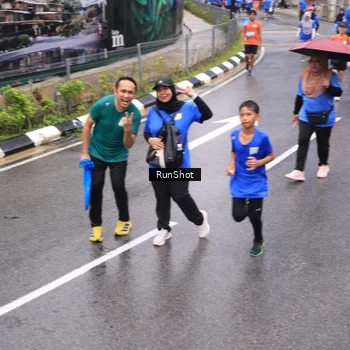 Runner Photo 7952413