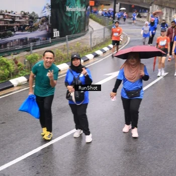 Runner Photo 7952426