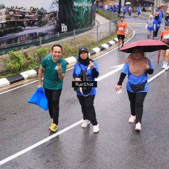 Runner Photo 7952427