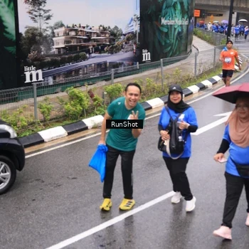 Runner Photo 7952432