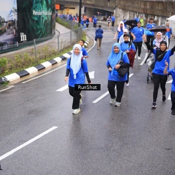 Runner Photo 7952434