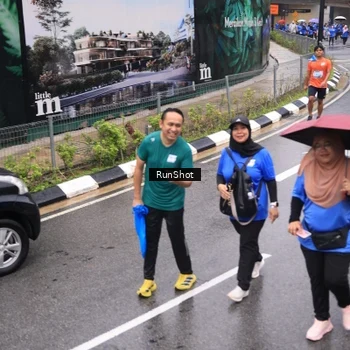 Runner Photo 7952439