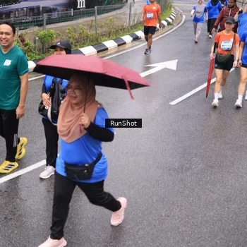 Runner Photo 7952447