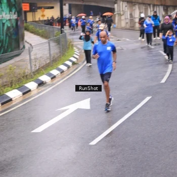 Runner Photo 7952449