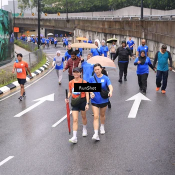 Runner Photo 7952460