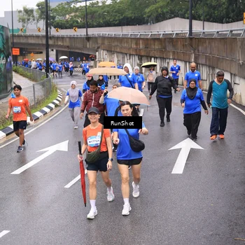 Runner Photo 7952461
