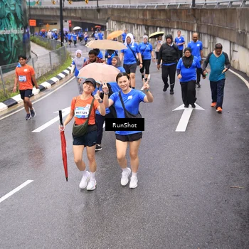 Runner Photo 7952469