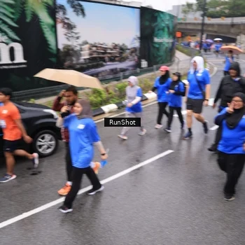 Runner Photo 7952530