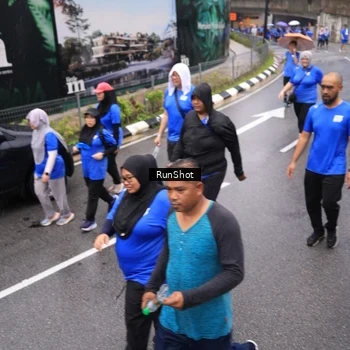 Runner Photo 7952552
