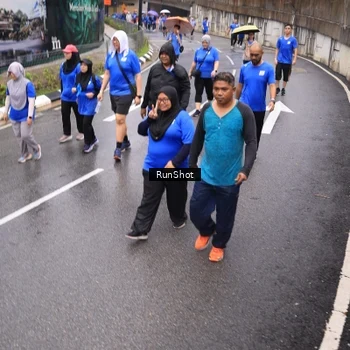 Runner Photo 7952556