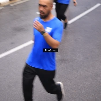 Runner Photo 7952565