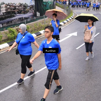 Runner Photo 7952596