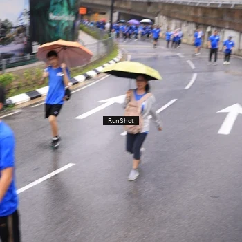 Runner Photo 7952600