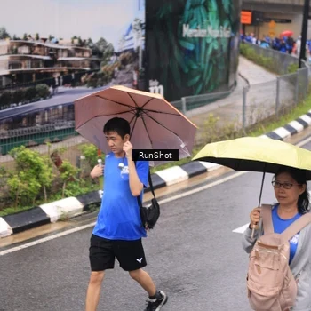 Runner Photo 7952618