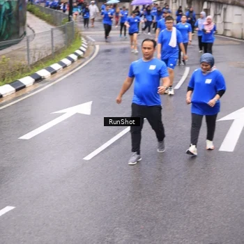 Runner Photo 7952638