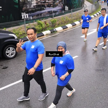 Runner Photo 7952669