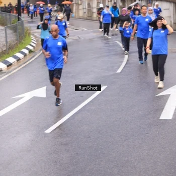 Runner Photo 7952673