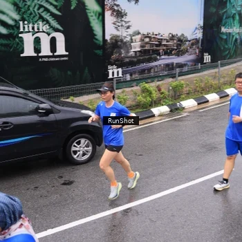 Runner Photo 7952681