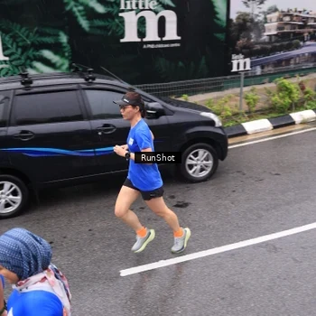 Runner Photo 7952686