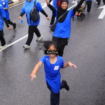 Runner Photo 7952688