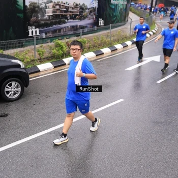 Runner Photo 7952697