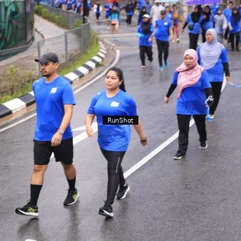 Runner Photo 7952716