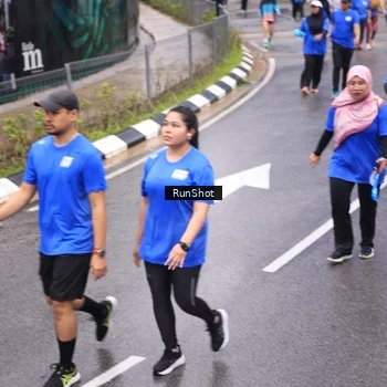 Runner Photo 7952723