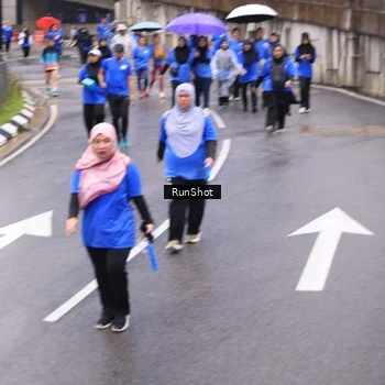 Runner Photo 7952730