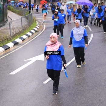Runner Photo 7952735