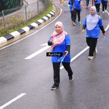 Runner Photo 7952738