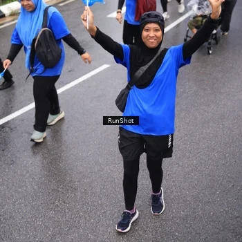 Runner Photo 7952745