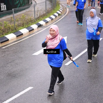 Runner Photo 7952746