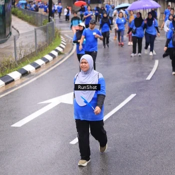 Runner Photo 7952755