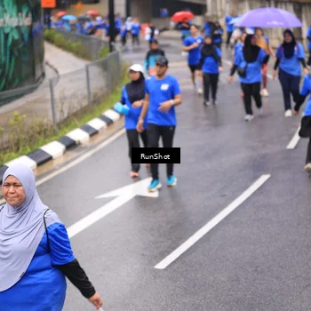 Runner Photo 7952767