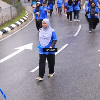 Runner Photo 7952785