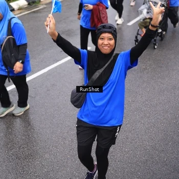 Runner Photo 7952789