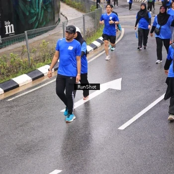 Runner Photo 7952790