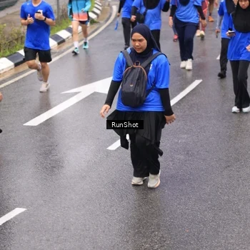 Runner Photo 7952802