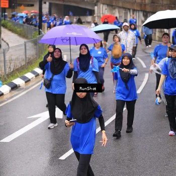 Runner Photo 7952829