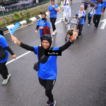 Runner Photo 7952833