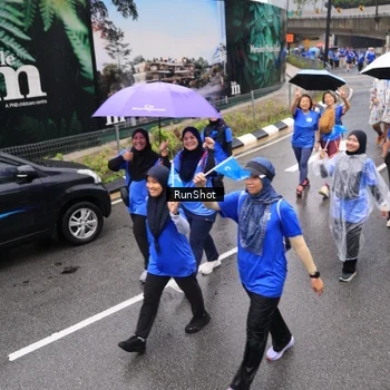 Runner Photo 7952881