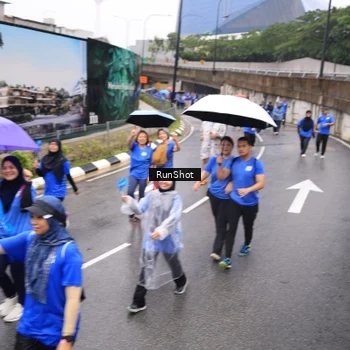 Runner Photo 7952883
